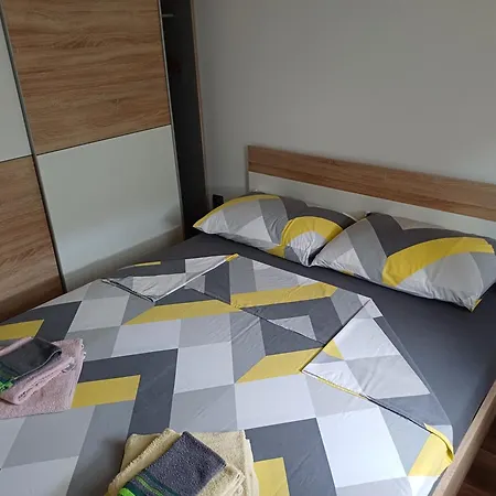 Zana Apartment